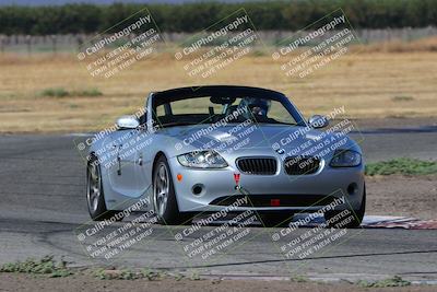 media/Sep-17-2023-Speed Ventures (Sun) [[7e780ba612]]/Purple/Session 1 (Grapevine)/